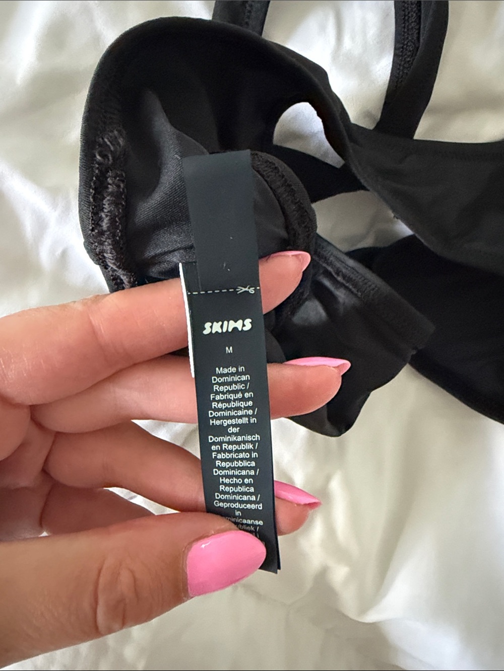SKIMS Plunge Bikini Top - Picture 4 of 7
